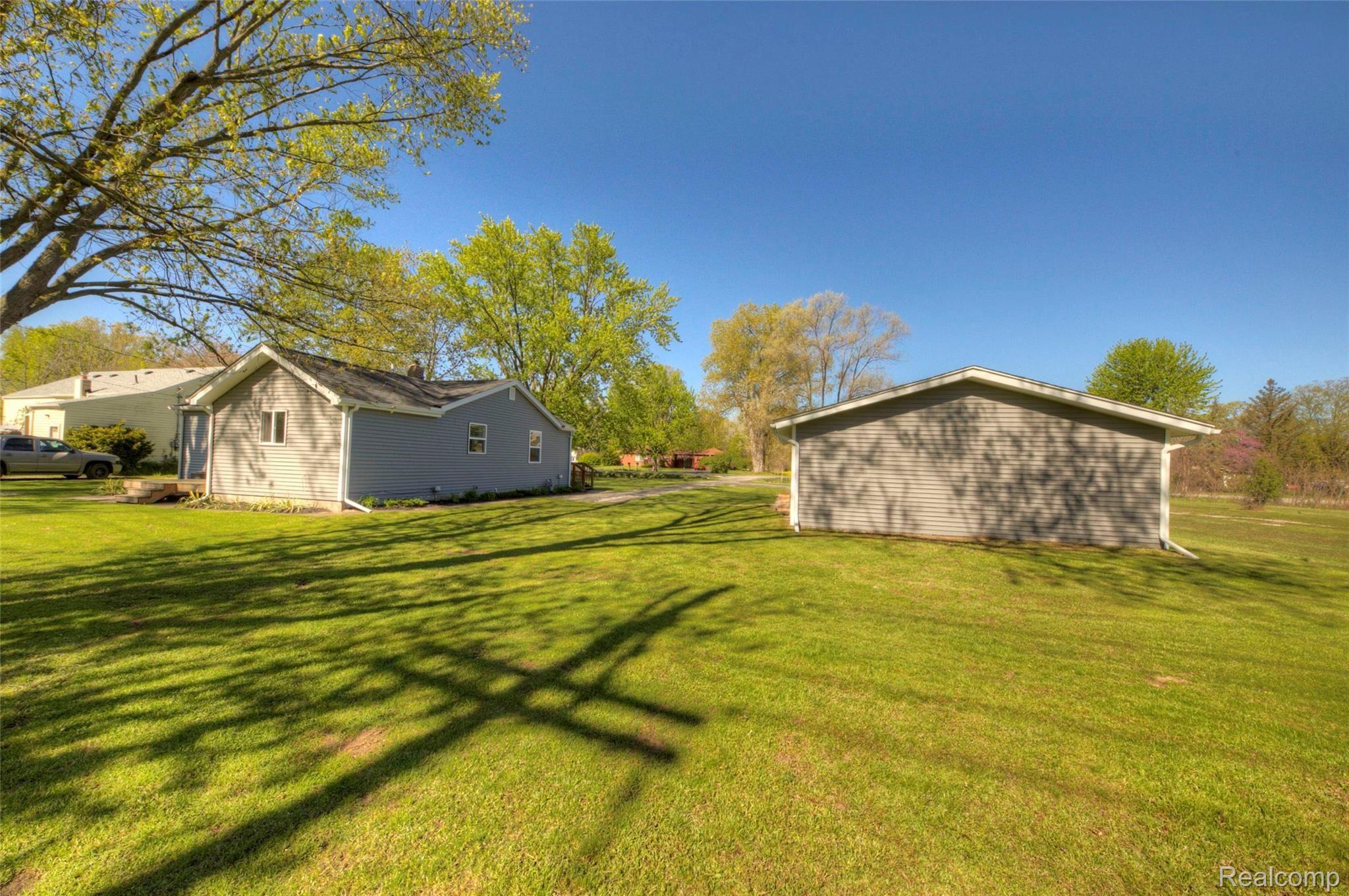 18017 Sumpter Road Belleville, MI 48111 - Photo 36 of 46 4H8A6609_10_11.jpg