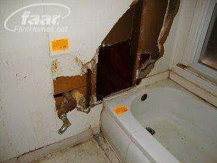 3128 Fleming Road Flint, MI 48504 - Photo 4 of 7 20392422-4.JPG