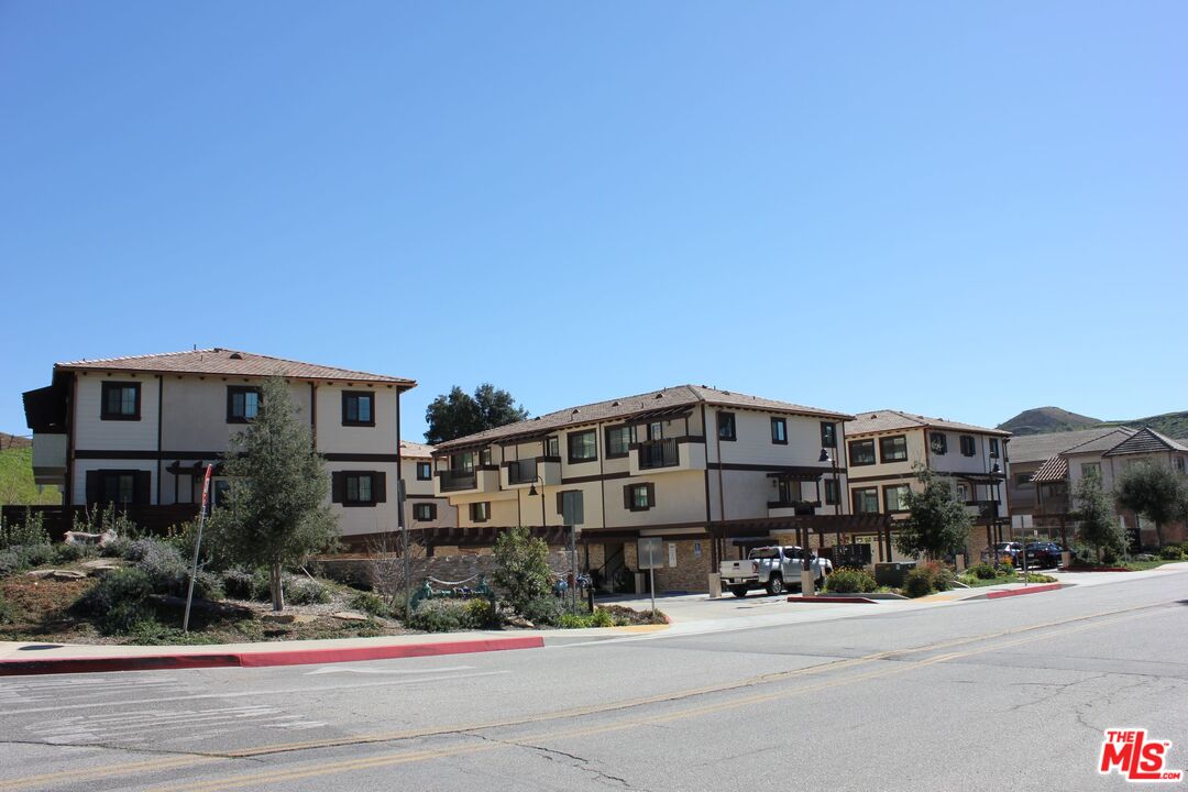 5250 Chesebro Road Agoura Hills, CA 91301 - Photo 1 of 5