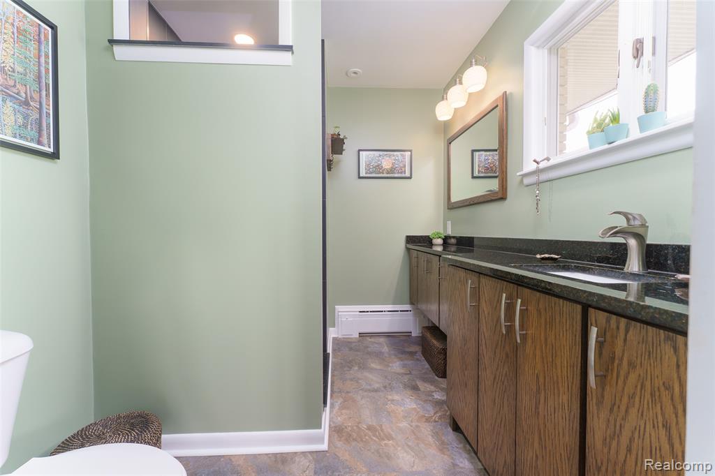 18999 Weller Road Gregory, MI 48137 - Photo 23 of 57
