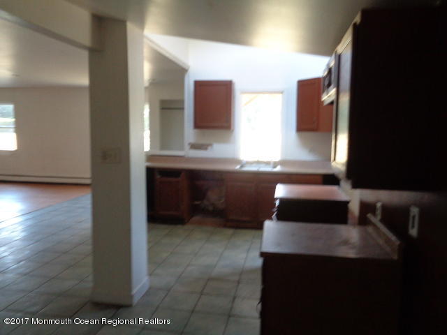 99 Pond Road Freehold, NJ 07728 - Photo 2 of 17 DSC04986