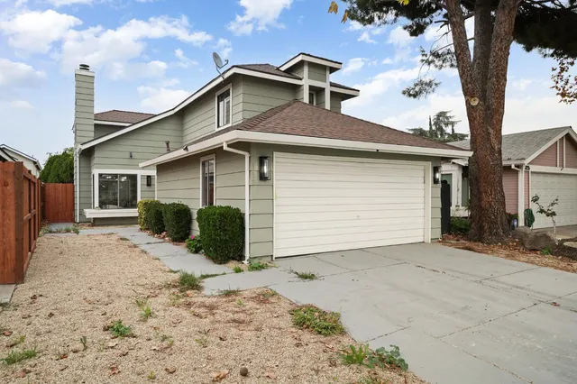 $585,000 | 335 West Clover Road, Tracy, CA 95376