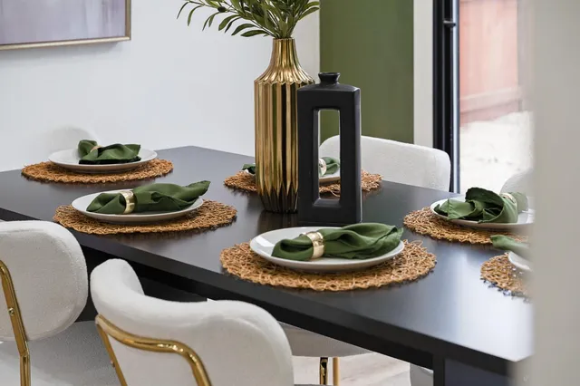 $585,000 | 335 West Clover Road, Tracy, CA 95376