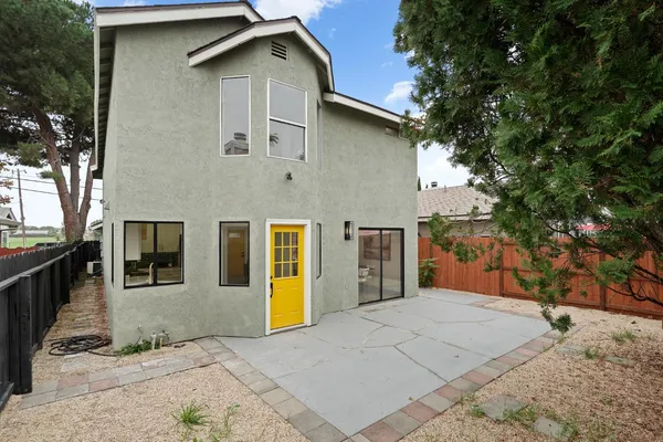 $579,000 | 335 West Clover Road, Tracy, CA 95376