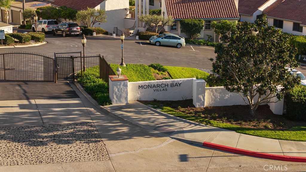 23274 Atlantis Way Dana Point, CA 92629 - Photo 45 of 53 a view of outdoor space and garden