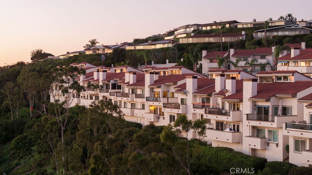 23274 Atlantis Way Dana Point, CA 92629 - Photo 49 of 53 a view of building with many windows