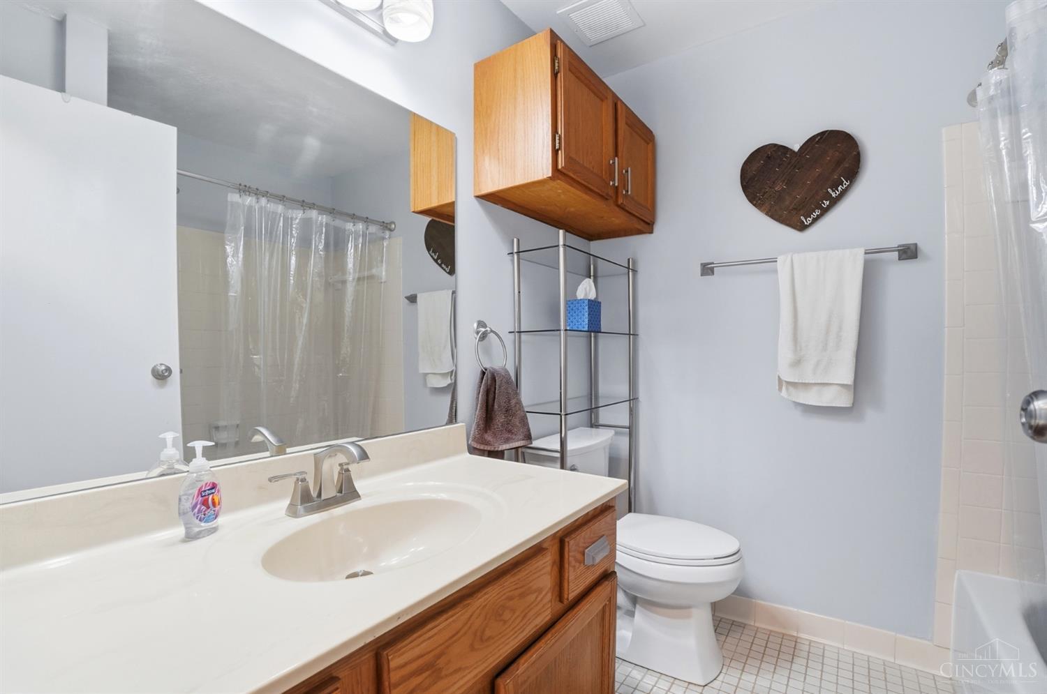 4274 Paul Road, Unit 27 Cincinnati, OH 45238 - Photo 26 of 39