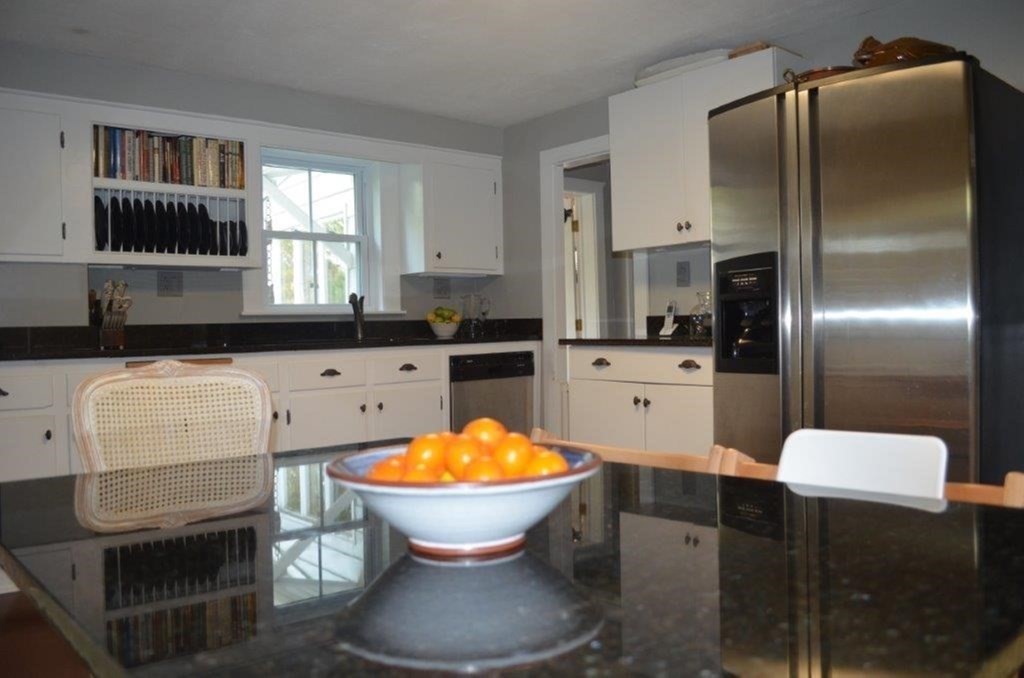 1244 Beacon Street Newton, MA 02468 - Photo 11 of 28