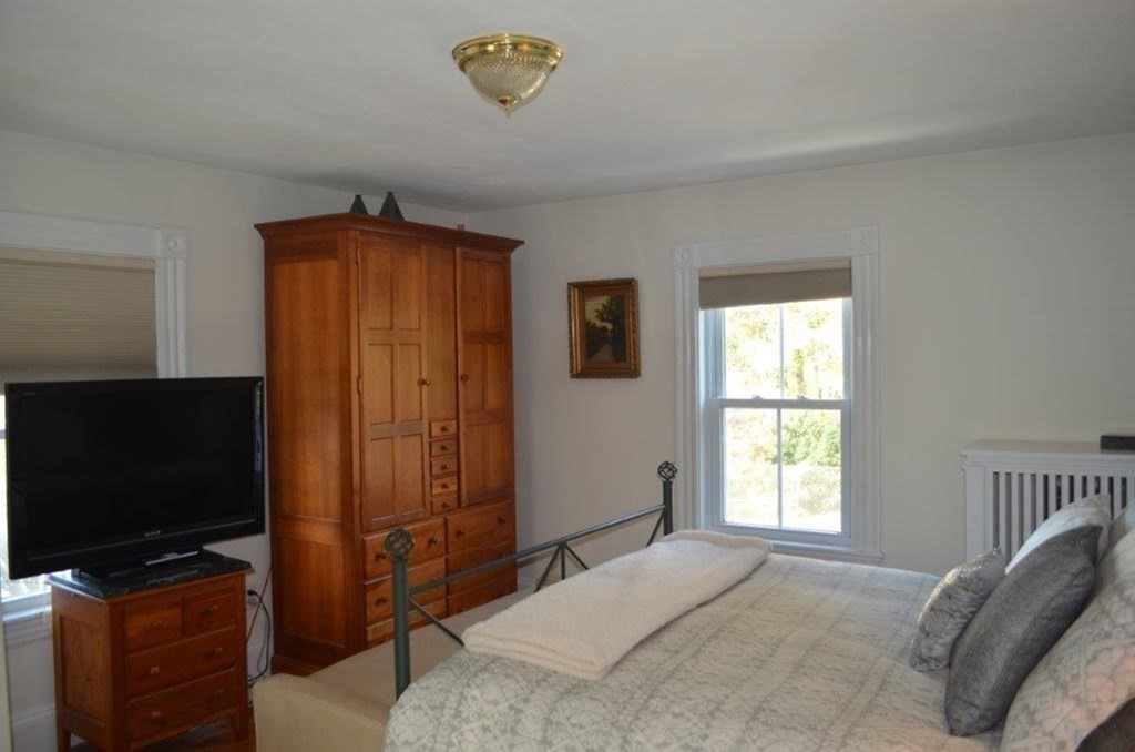 1244 Beacon Street Newton, MA 02468 - Photo 22 of 28