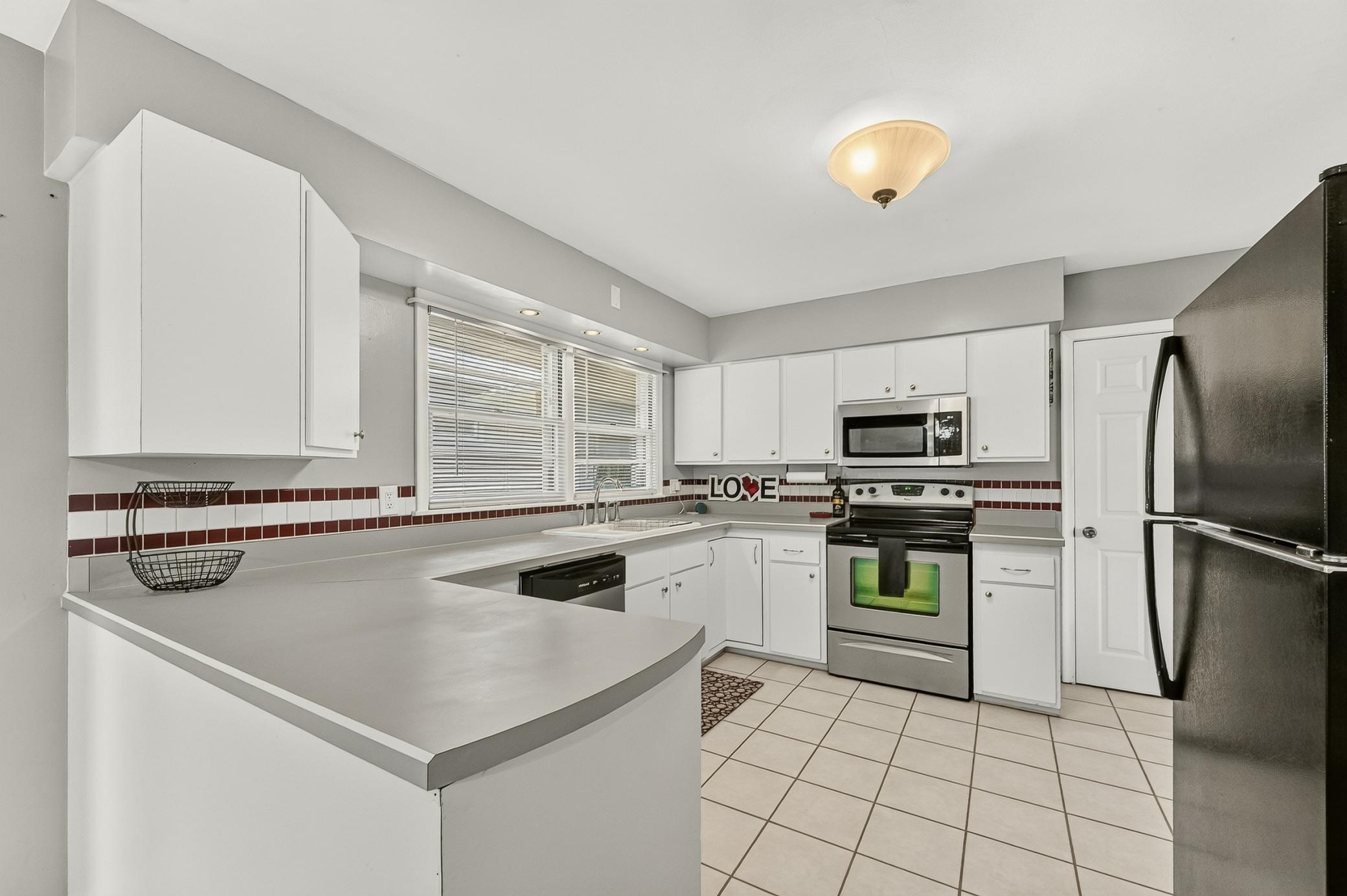1401 10th Street Northeast Rochester, MN 55906 - Photo 18 of 36
