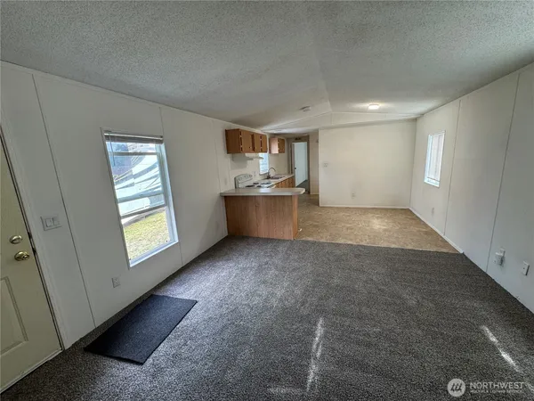 $79,900 | 5705 Littlerock Road Southwest, Unit 30, Tumwater, WA 98512