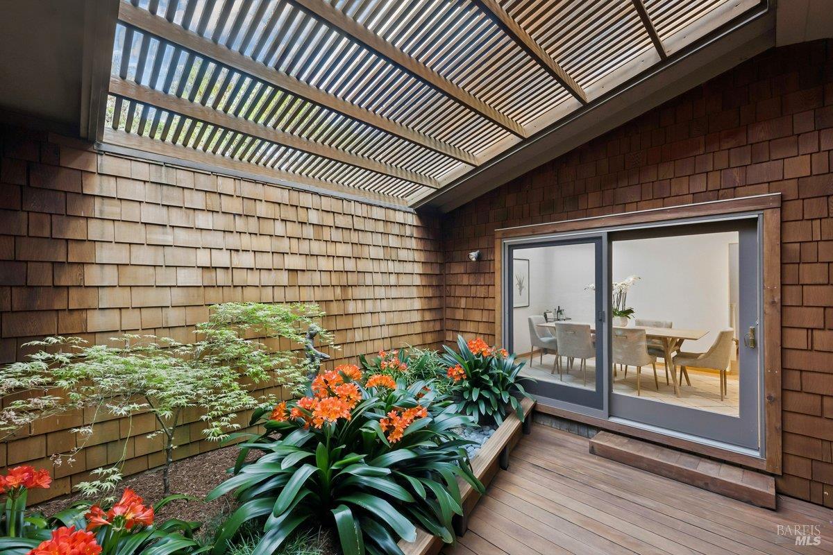 42 Underhill Road Mill Valley, CA 94941 - Photo 18 of 76