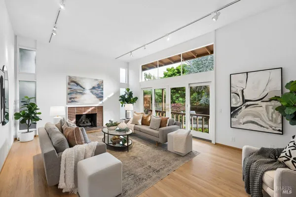 $2,395,000 | 42 Underhill Road, Mill Valley, CA 94941