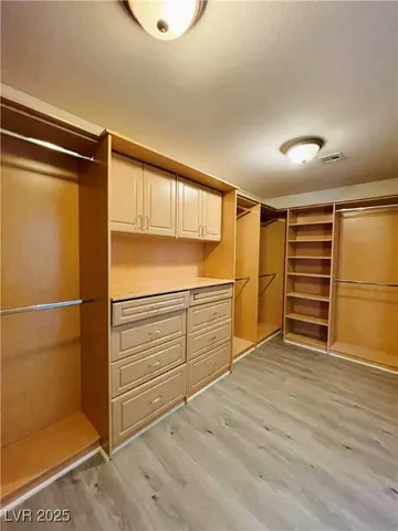 $2,995 | 33 Tall Ruff Drive, Las Vegas, NV 89148