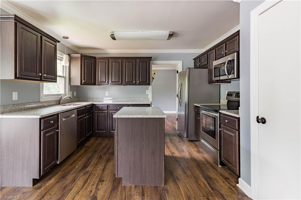 5174 Ridge Road Lexington, NC 27295 - Photo 2 of 30 Gallery Image 2
