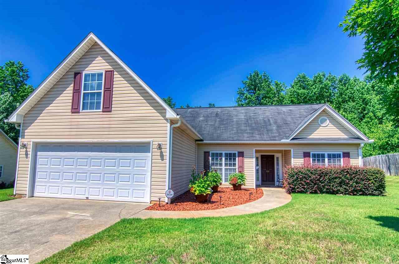 152 Rounded Wind Drive Easley, SC 29642 - Photo 2 of 35 Gallery Image 2