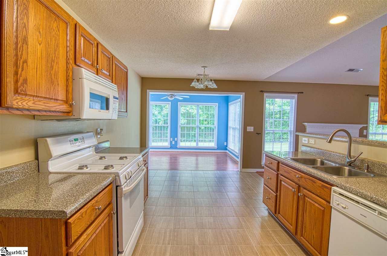 152 Rounded Wind Drive Easley, SC 29642 - Photo 14 of 35 Gallery Image 14