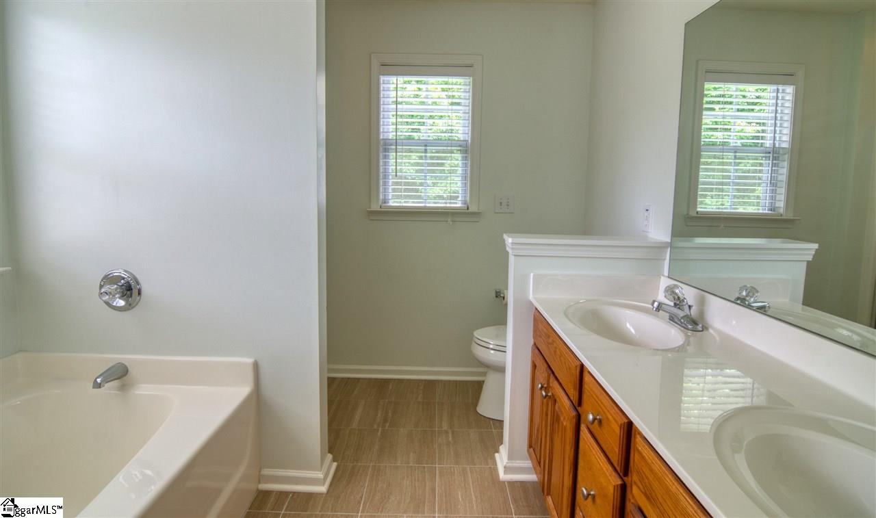 152 Rounded Wind Drive Easley, SC 29642 - Photo 22 of 35 Gallery Image 22