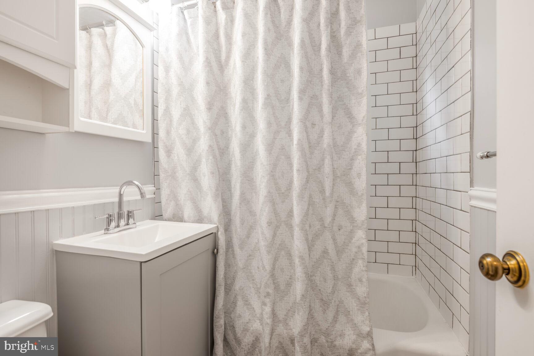 1024 Gilbert Road Rockville, MD 20851 - Photo 10 of 19 Gallery Image 10