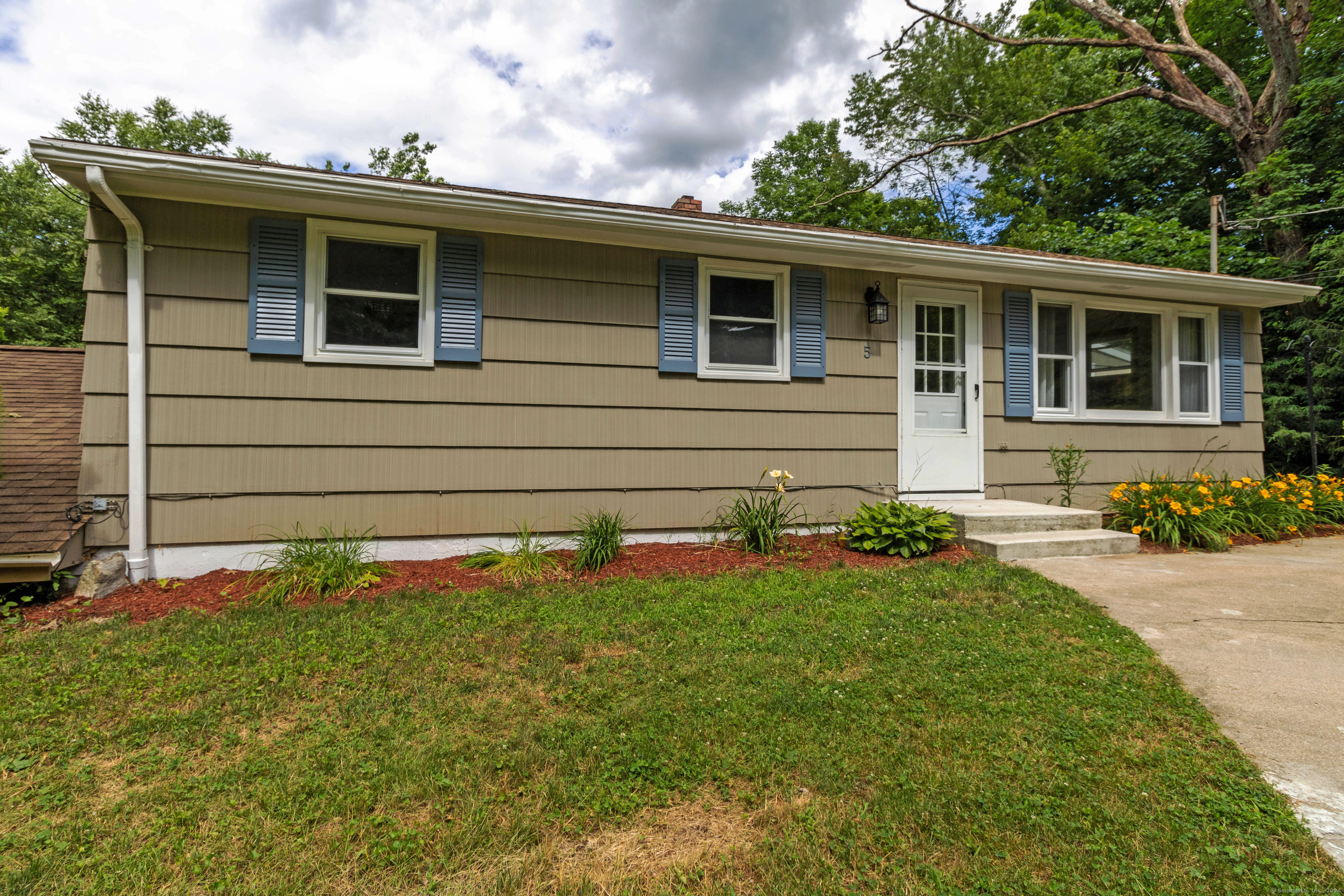 5 Gilman Road Bozrah, CT 06336 - Photo 1 of 1 Welcome to 5 Gilman Road