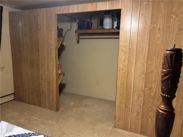 a view of walk in closet