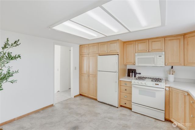 $1,555,000 | 12102 Southeast 46th Court, Bellevue, WA 98006