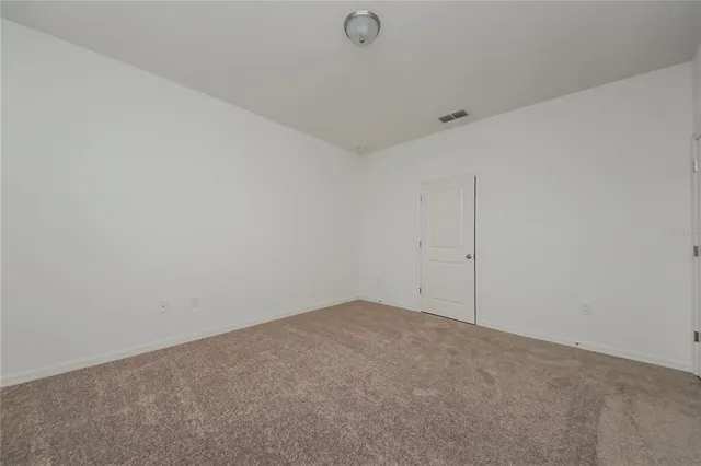 $1,915 | 1009 Hidden Drive, Lakeland, FL 33809