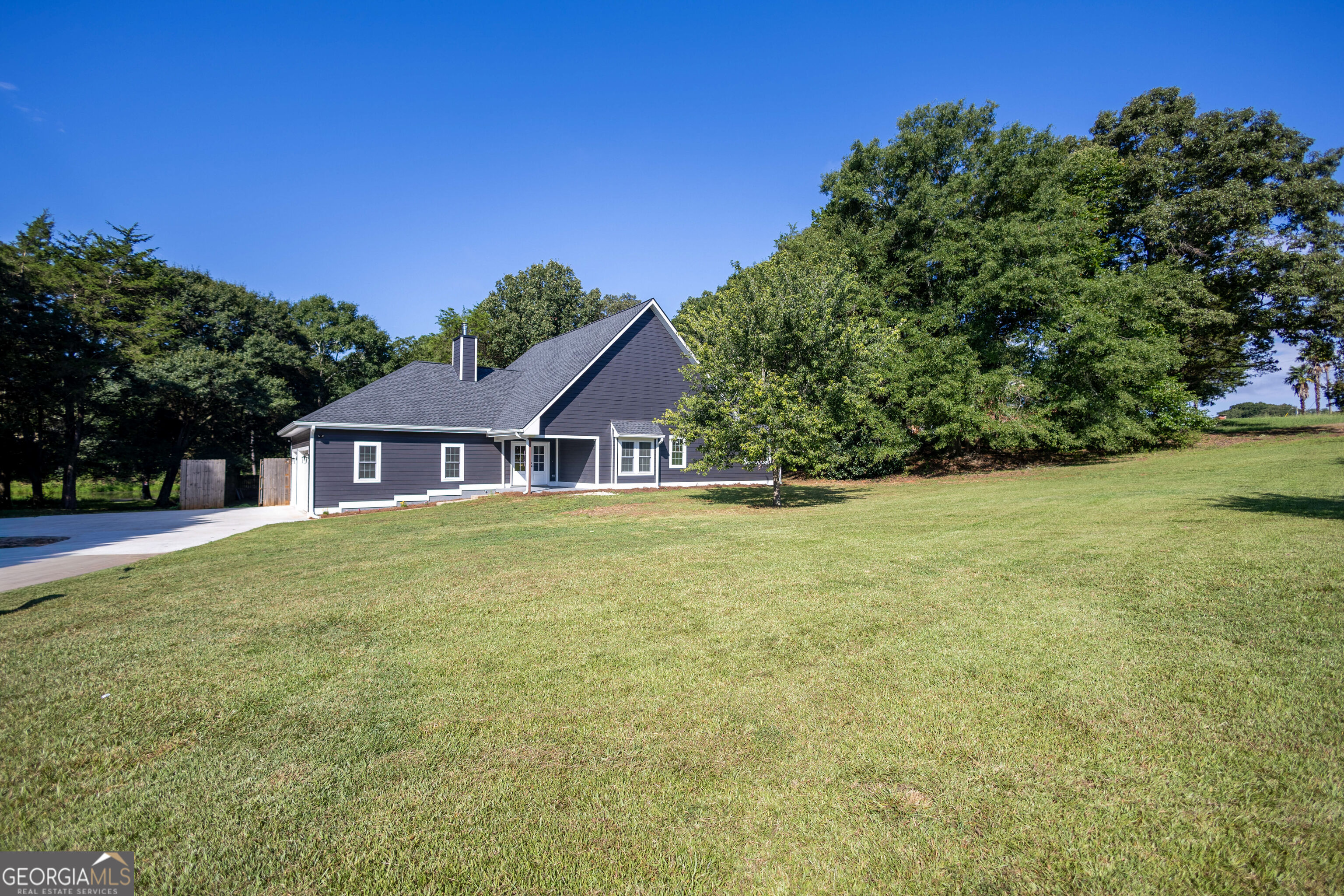 190 Cedar Pond Road Hartwell, GA 30643 - Photo 2 of 29 Gallery Image 2