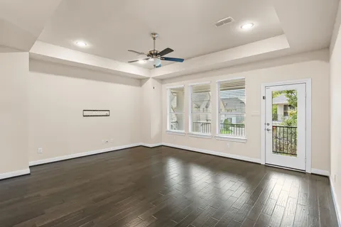 $675,000 | 3502 Autumndale Drive, Houston, TX 77018