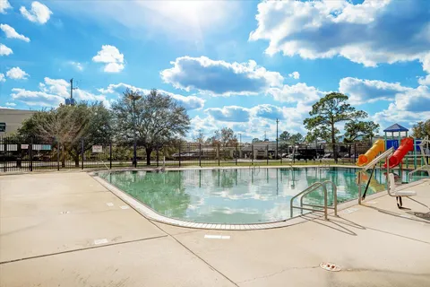 $675,000 | 3502 Autumndale Drive, Houston, TX 77018
