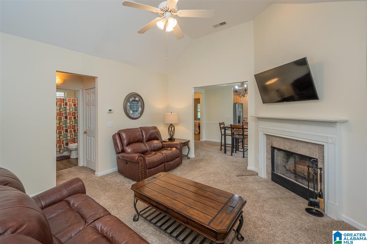 4004 Forest Lakes Road Sterrett, AL 35147 - Photo 9 of 42