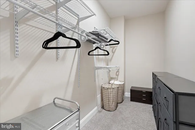 a view of entryway with workspace