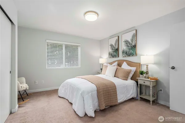 $300,000 | 1101 37th Street Southeast, Unit 301, Auburn, WA 98002