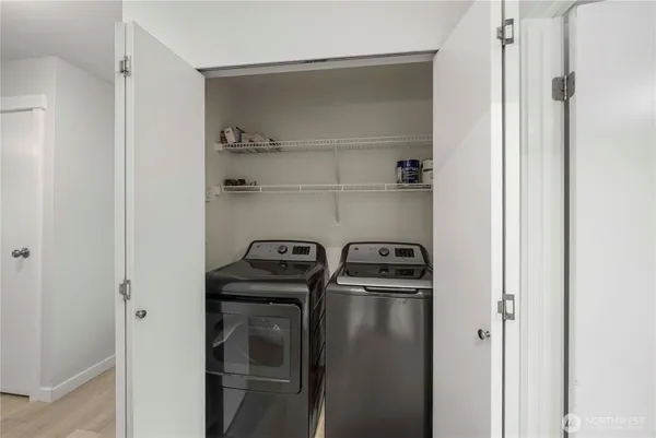 $300,000 | 1101 37th Street Southeast, Unit 301, Auburn, WA 98002