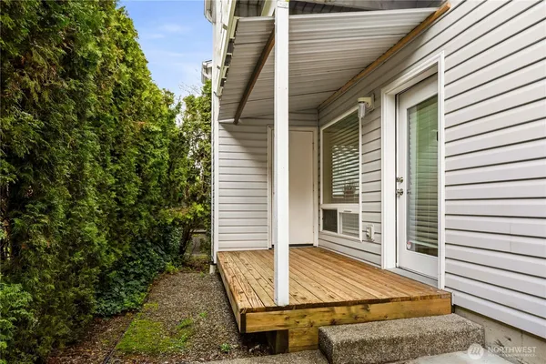 $300,000 | 1101 37th Street Southeast, Unit 301, Auburn, WA 98002