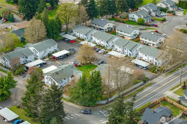 $300,000 | 1101 37th Street Southeast, Unit 301, Auburn, WA 98002