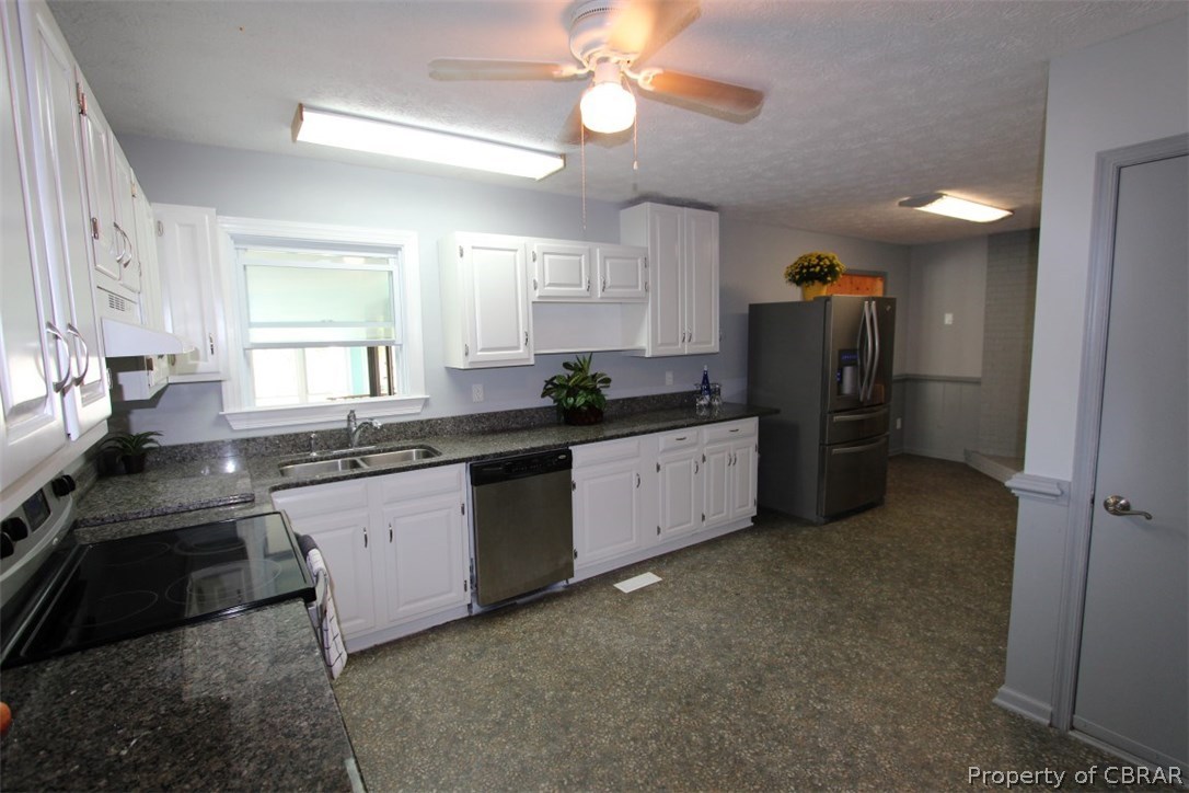 7910 O Neil Road Gloucester, VA 23061 - Photo 11 of 30