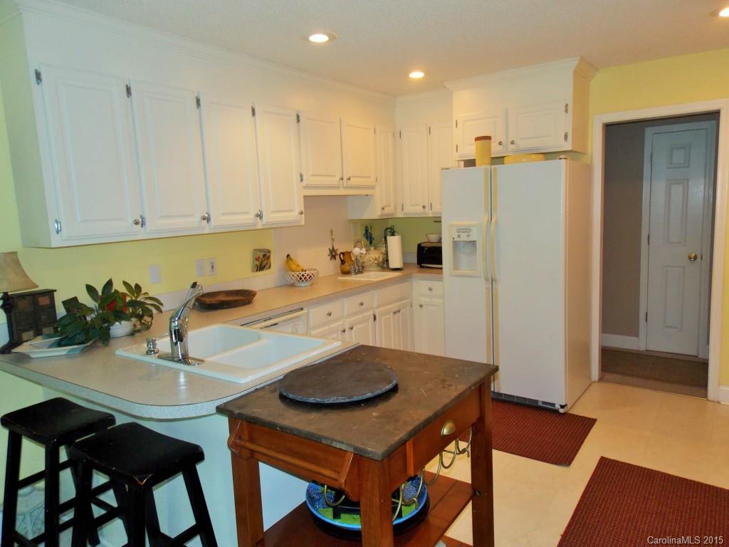 177 Wesley Amaker Road York, SC 29745 - Photo 5 of 22 Gallery Image 5
