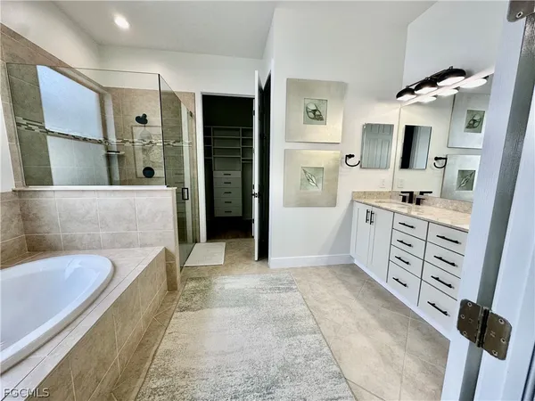$3,100 | 12454 Kentwood Avenue, Fort Myers, FL 33913