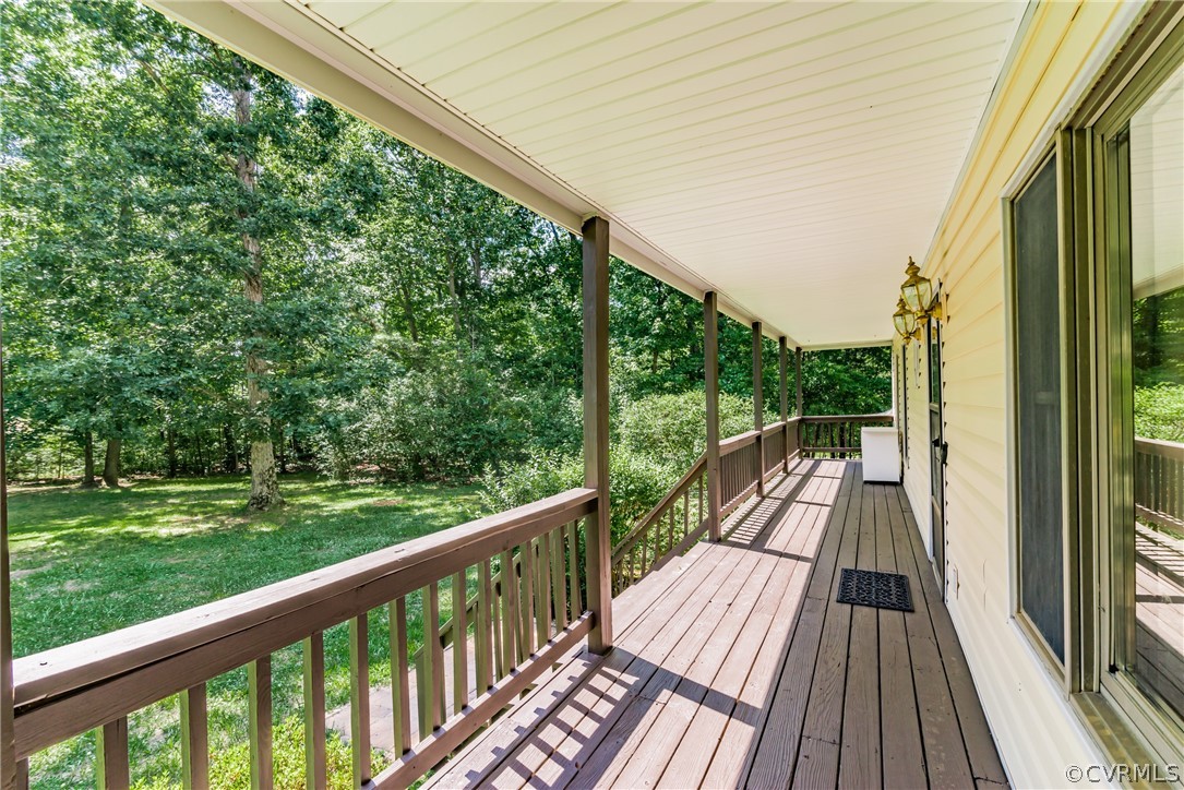 12720 River Road Chesterfield, VA 23838 - Photo 5 of 33 a view of balcony with wooden floor and fence