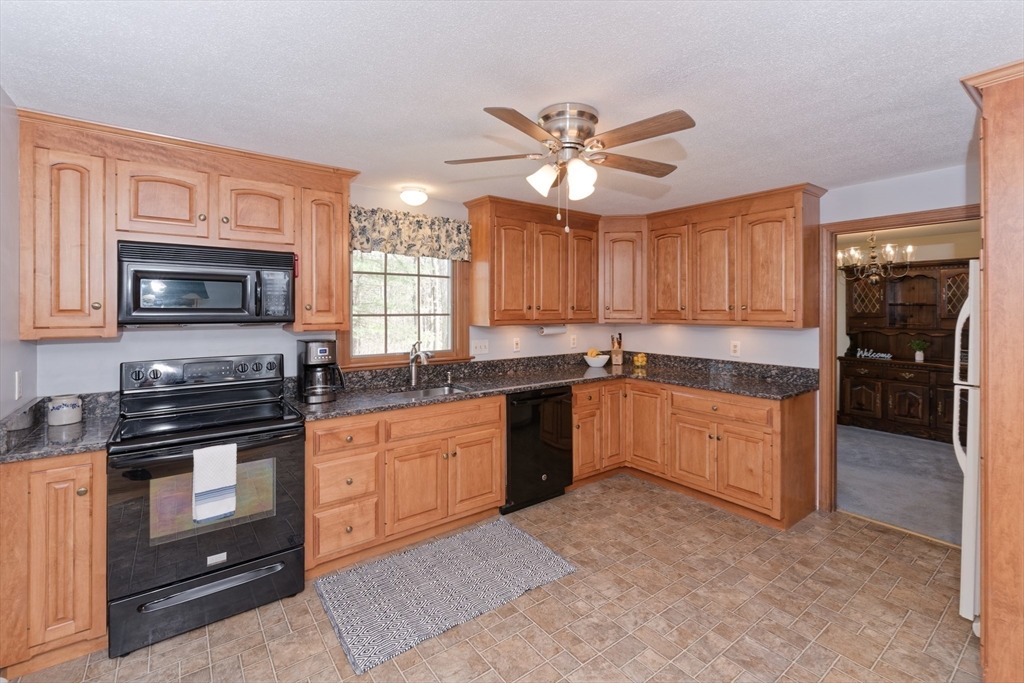 19 Janock Road Milford, MA 01757 - Photo 14 of 34 Gallery Image 14