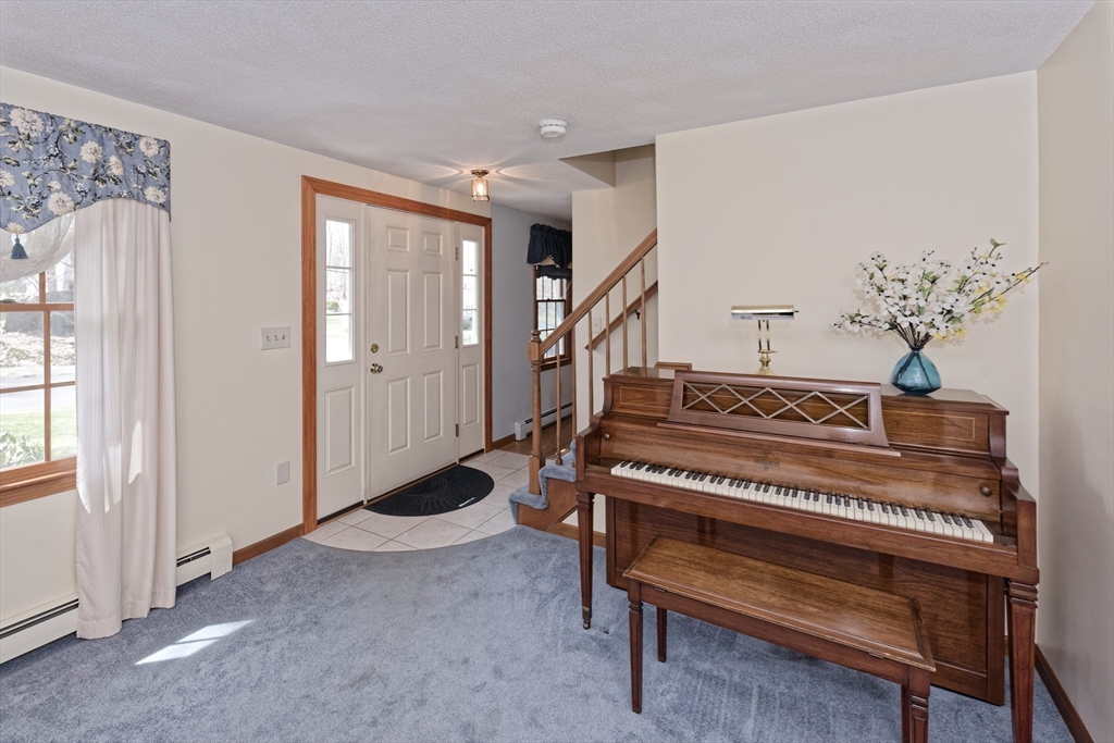 19 Janock Road Milford, MA 01757 - Photo 17 of 34 Gallery Image 17