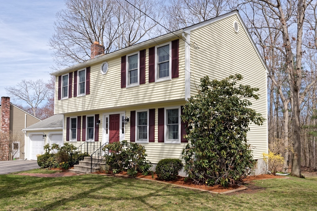 19 Janock Road Milford, MA 01757 - Photo 3 of 34 Gallery Image 3