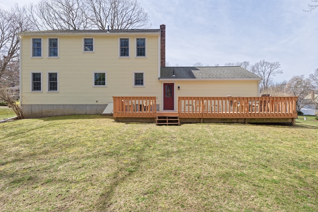19 Janock Road Milford, MA 01757 - Photo 4 of 34 Gallery Image 4