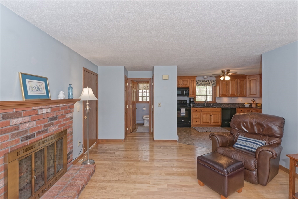 19 Janock Road Milford, MA 01757 - Photo 9 of 34 Gallery Image 9