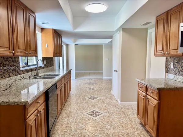 $4,150 | 13425 Northwest 10th Street, Sunrise, FL 33323