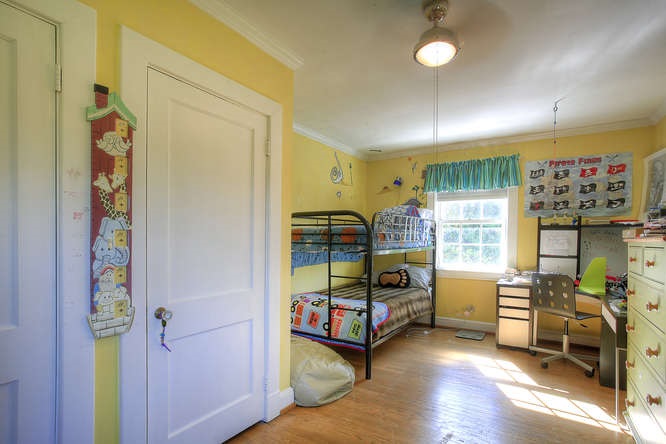 1454 Rugby Road Charlottesville, VA 22903 - Photo 18 of 33