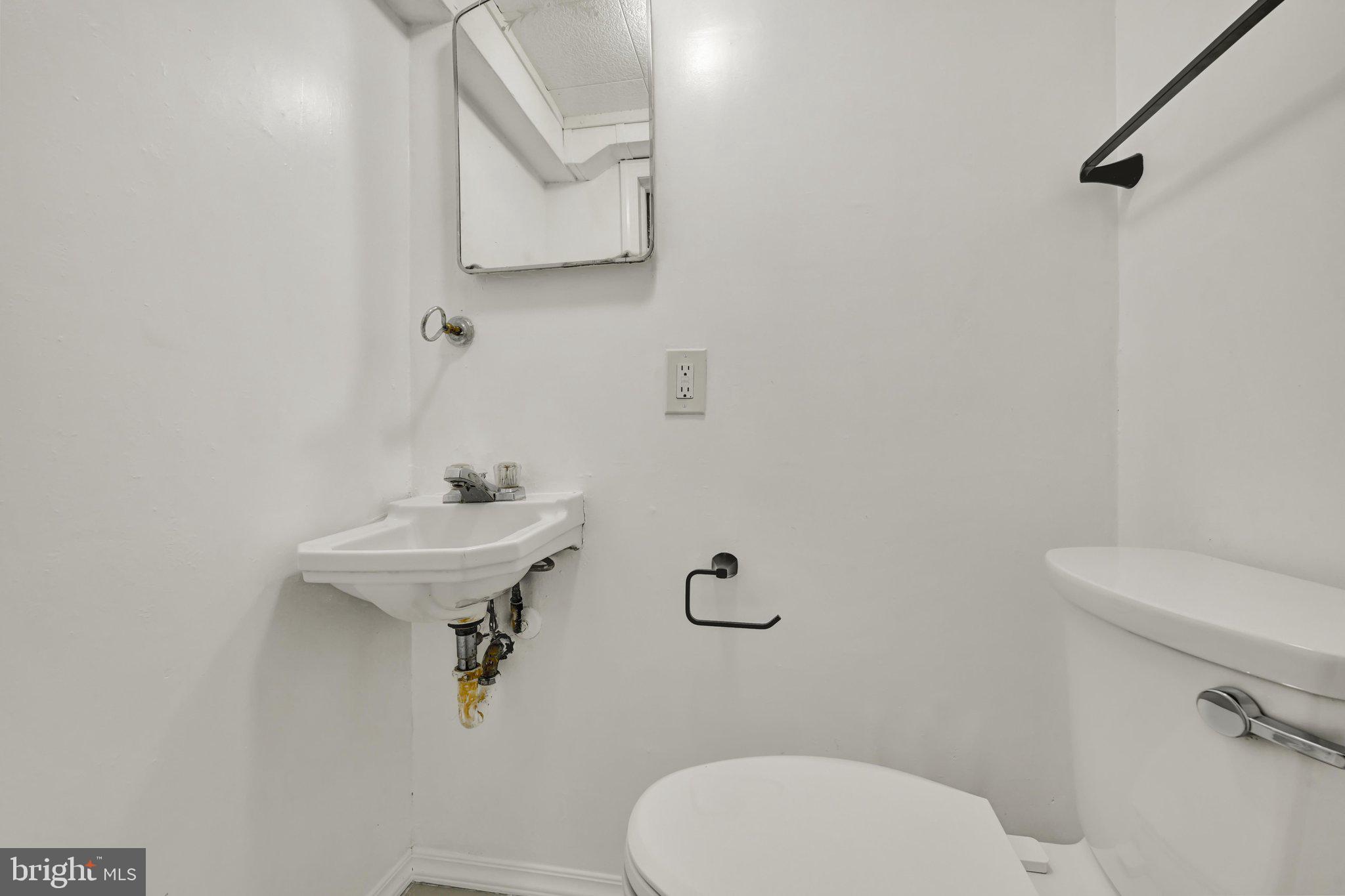 7552 Rabon Avenue Baltimore, MD 21222 - Photo 26 of 34