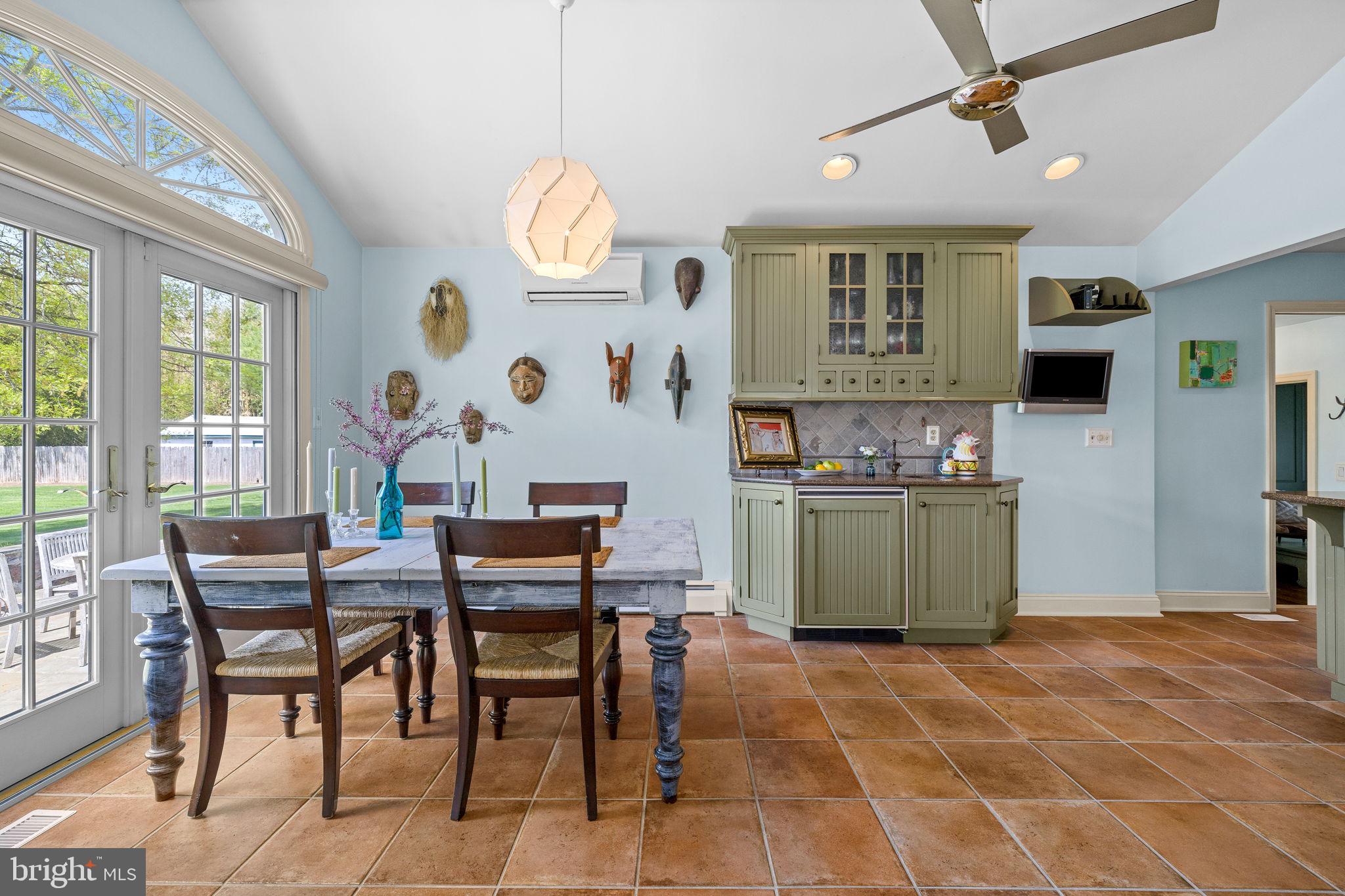 65 Covered Bridge Road New Hope, PA 18938 - Photo 38 of 117 a dining room with furniture and window
