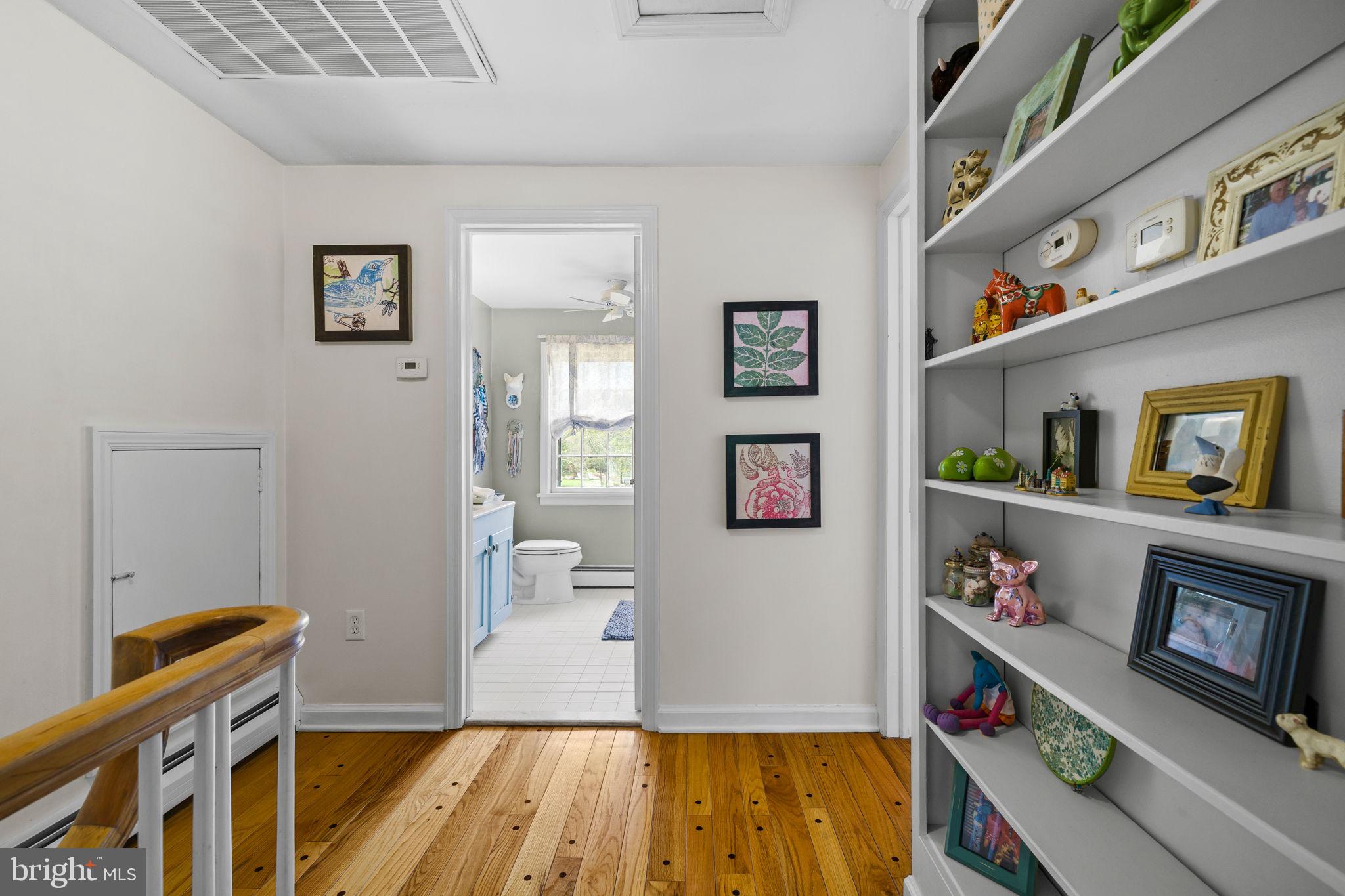 65 Covered Bridge Road New Hope, PA 18938 - Photo 69 of 117 Second Floor Bath